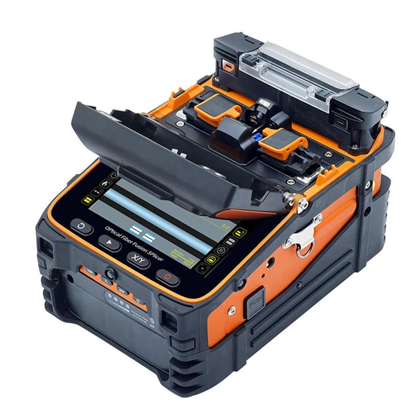 How to measure the attenuation rate in fiber optic communication