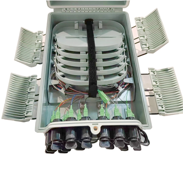 How to tie cable mesh in a trough-type cable tray 