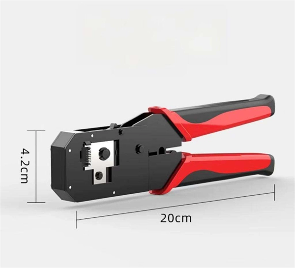 How to configure fiber optic connections for switches