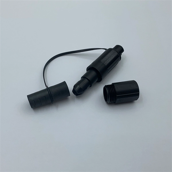 Connecting a router with a fiber optic cable