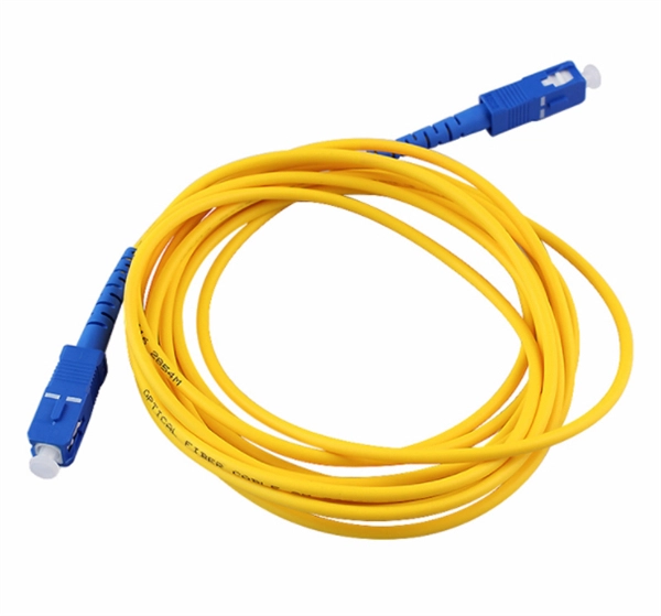 How to run large cables through cable trays