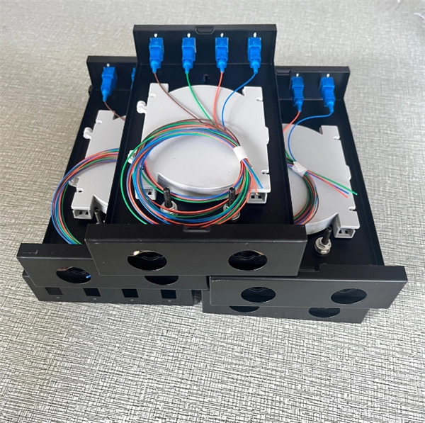 What is a 24-core single-mode optical fiber cable 